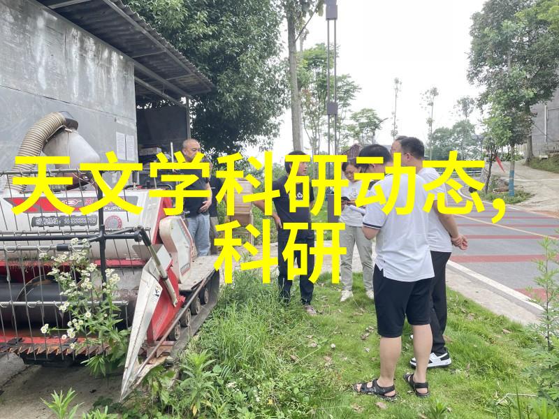 客厅简约装修效果图 - 轻盈时尚如何通过几件关键家具实现客厅简约装修